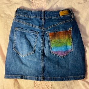 PRIDE SKIRT